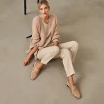 Jak łączyć elegancję z wygodą w codziennych stylizacjach